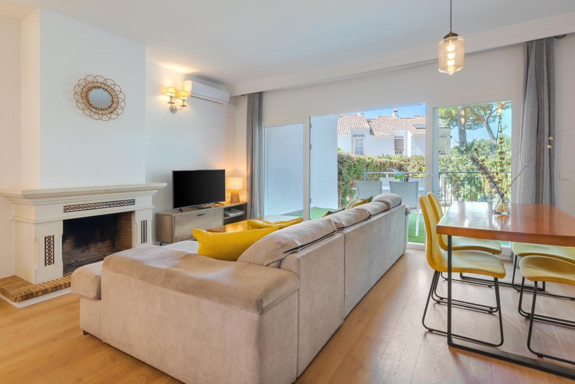 Wintowinrentals Townhouse, Pool & Beach Marbella Dış mekan fotoğraf