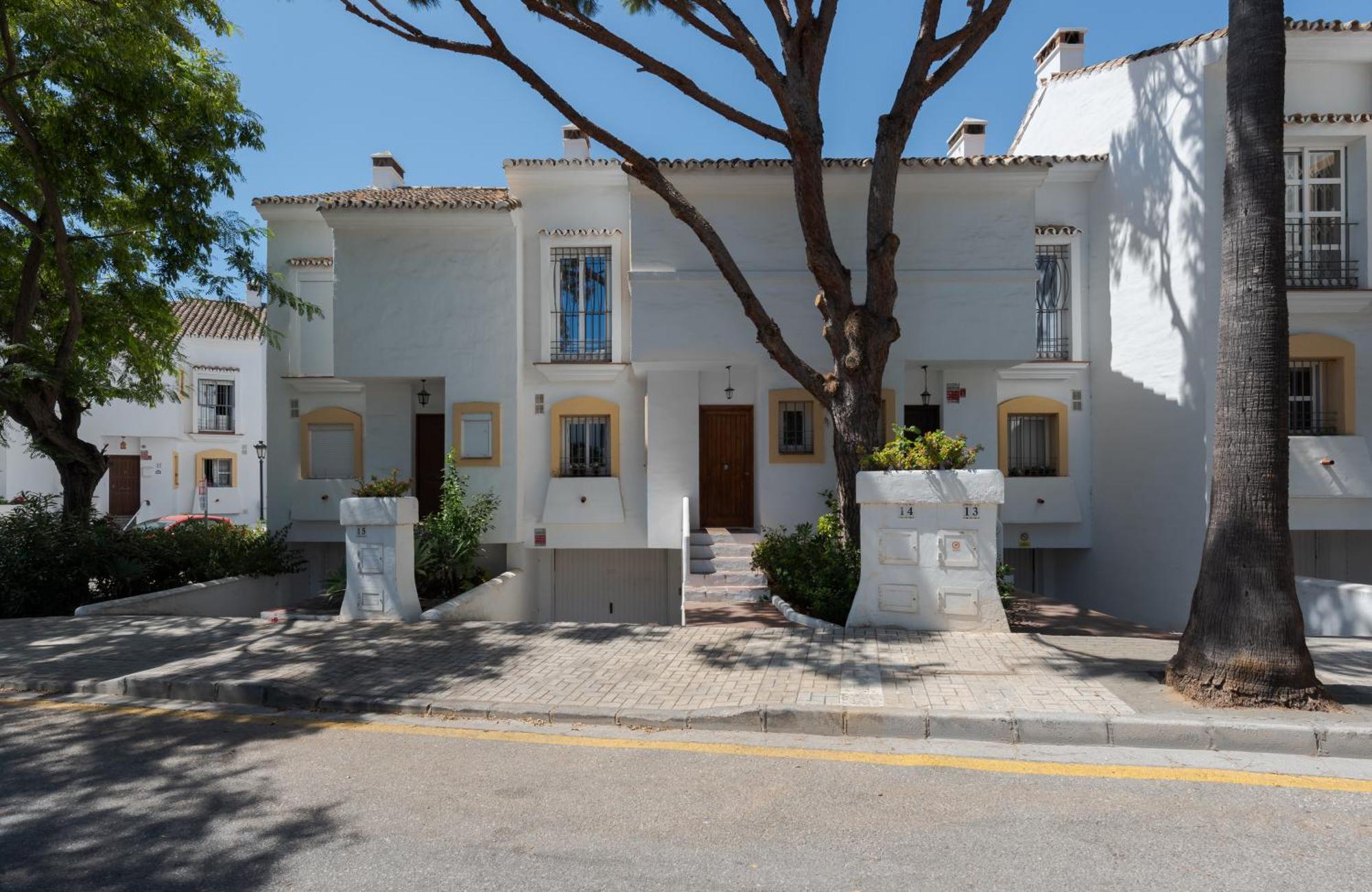 Wintowinrentals Townhouse, Pool & Beach Marbella Dış mekan fotoğraf